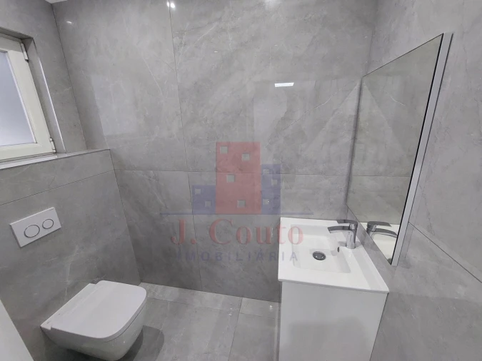 Moradia T3 para Venda em Caldas da Rainha - Santo Onofre e Serra do Bouro Foto 45