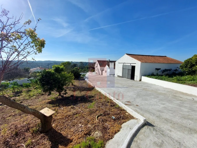 Moradia T3 para Venda em Alvorninha Foto 32