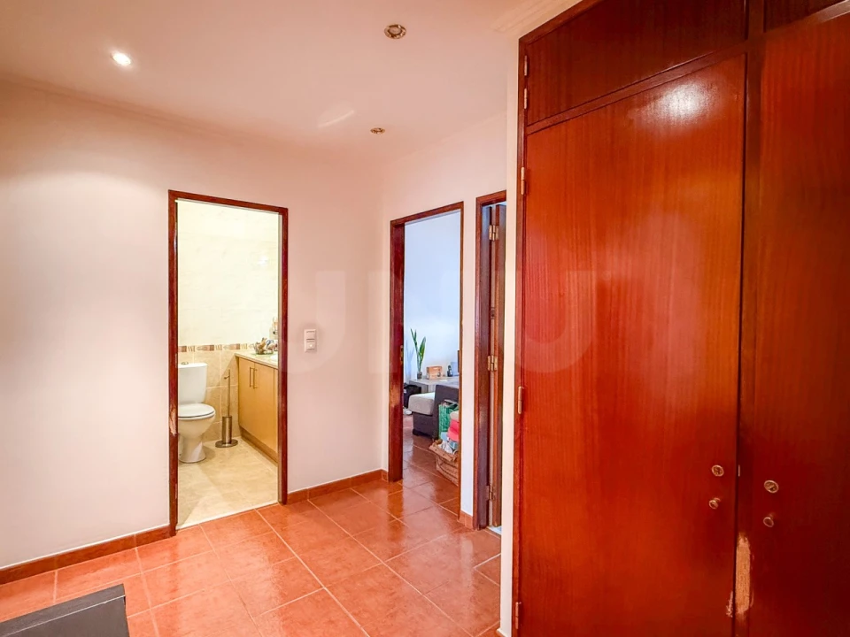Apartamento T2 para Venda em Alverca do Ribatejo e Sobralinho Foto 2