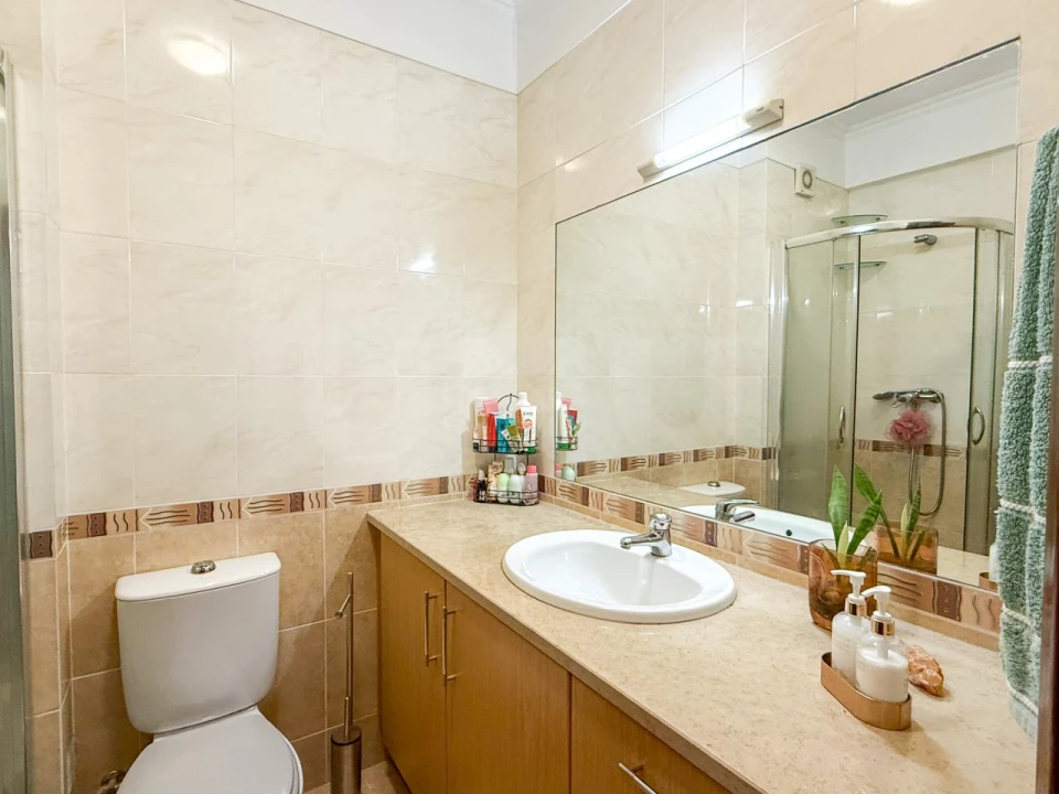 Apartamento T2 para Venda em Alverca do Ribatejo e Sobralinho Foto 17