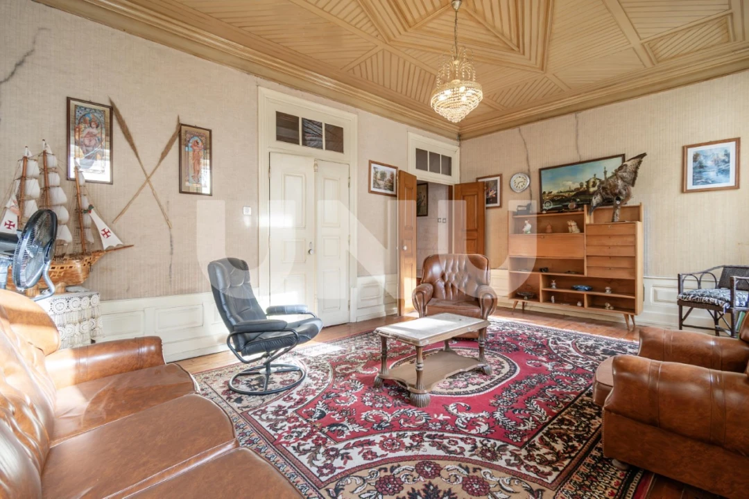 Prédio para Venda em Tortosendo Foto 8