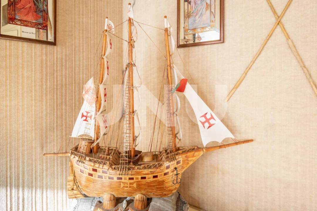 Prédio para Venda em Tortosendo Foto 11