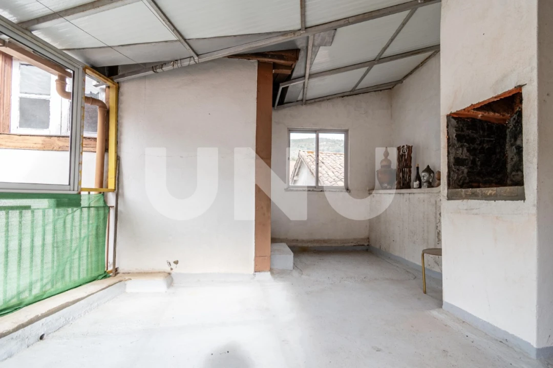 Prédio para Venda em Tortosendo Foto 28