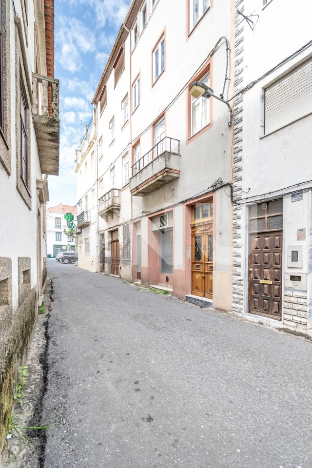 Prédio para Venda em Tortosendo Foto 2