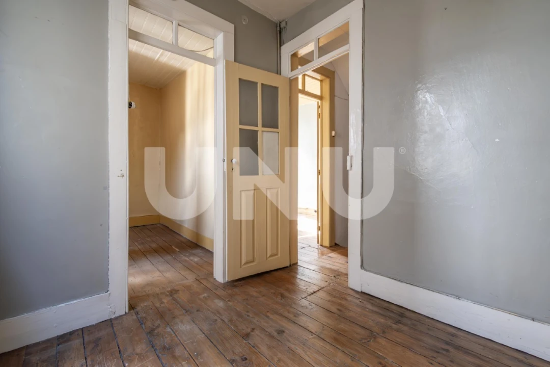 Prédio para Venda em Tortosendo Foto 60