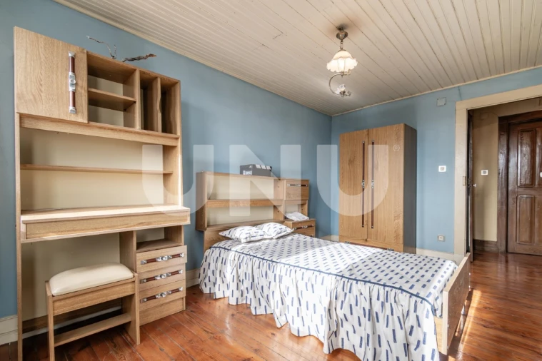 Prédio para Venda em Tortosendo Foto 34