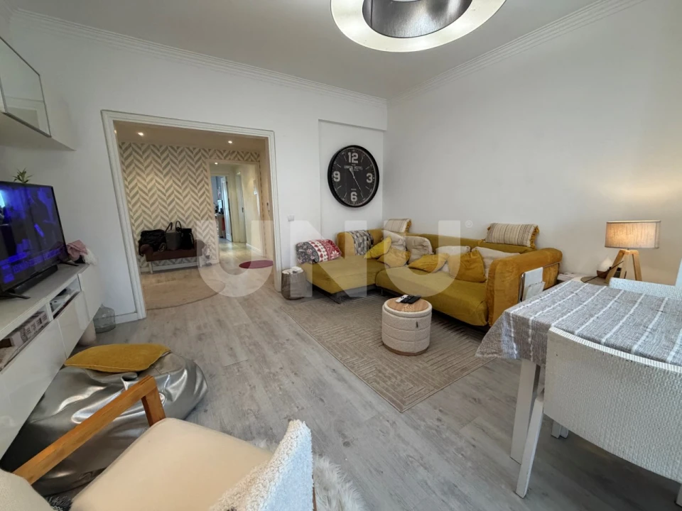 Apartamento T3 para Venda em Seixal, Arrentela e Aldeia de Paio Pires Foto 3