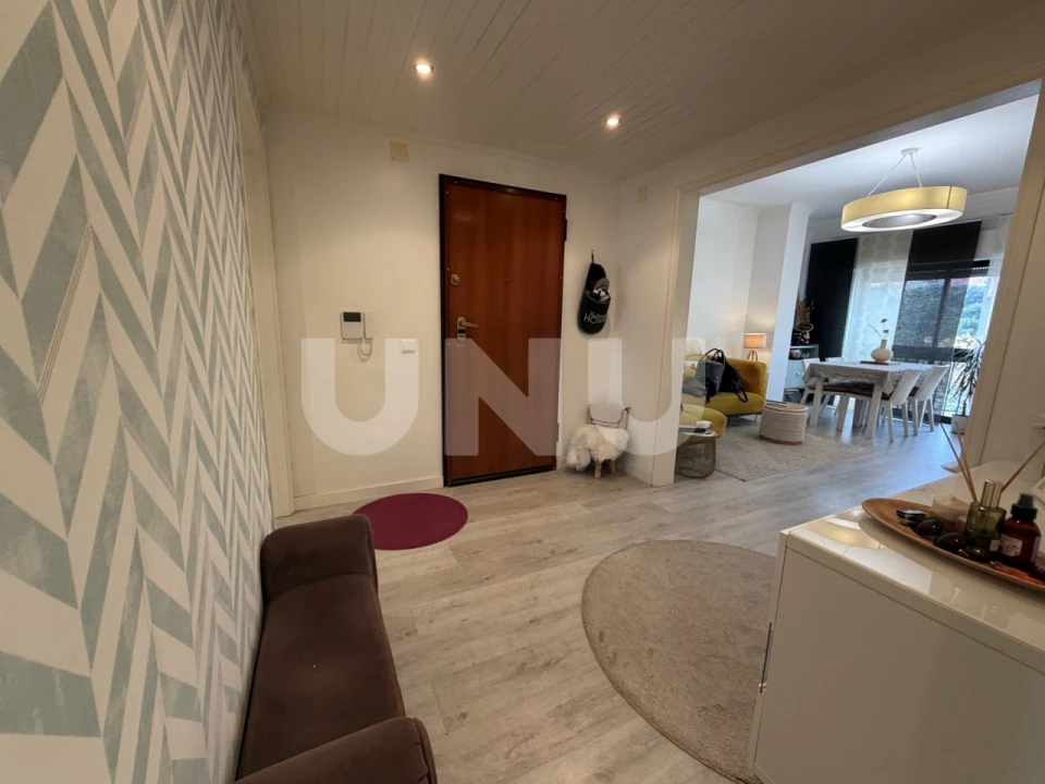 Apartamento T3 para Venda em Seixal, Arrentela e Aldeia de Paio Pires Foto 6