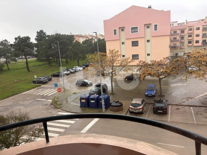 Apartamento T3 para Venda em Seixal, Arrentela e Aldeia de Paio Pires Foto 28