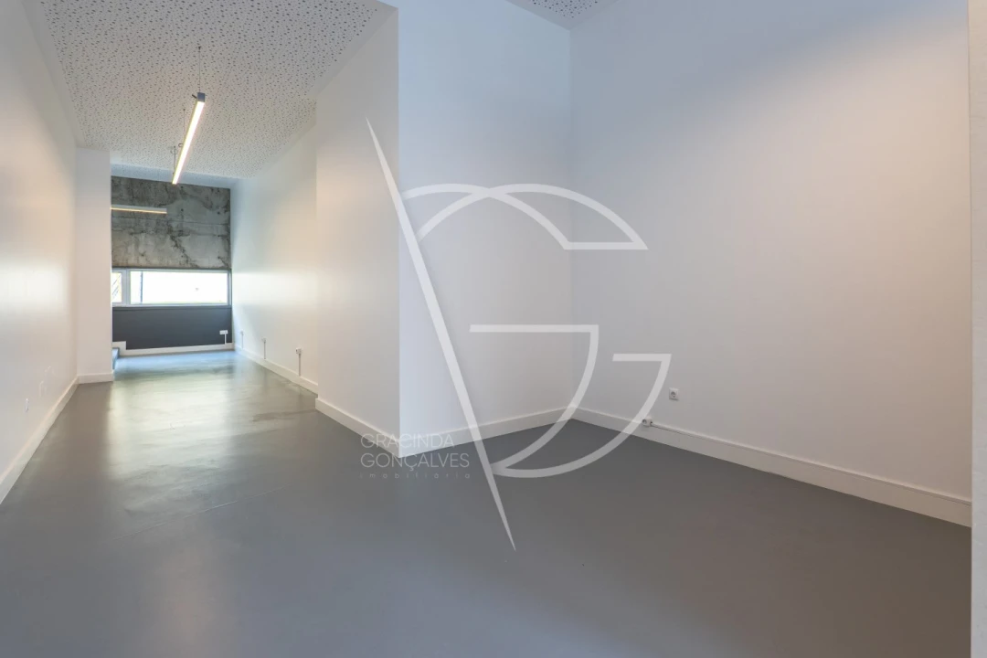 Loja para Arrendamento em Matosinhos e Leça da Palmeira Foto 10