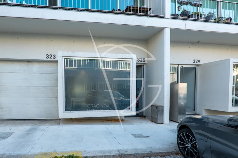 Loja para Arrendamento em Matosinhos e Leça da Palmeira Foto 2