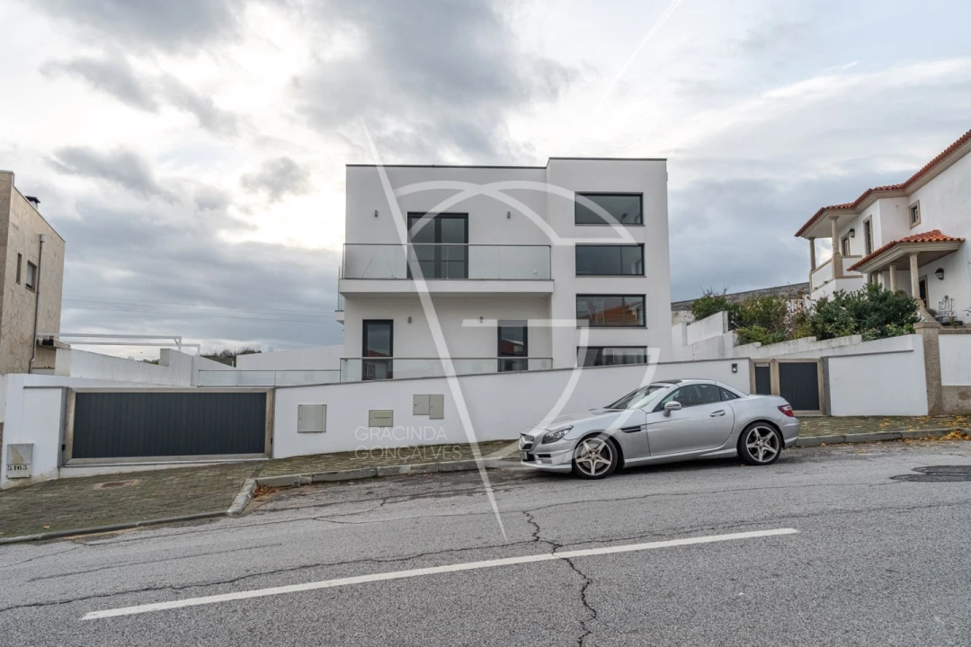 Moradia T4 para Venda em Mirandela Foto 1