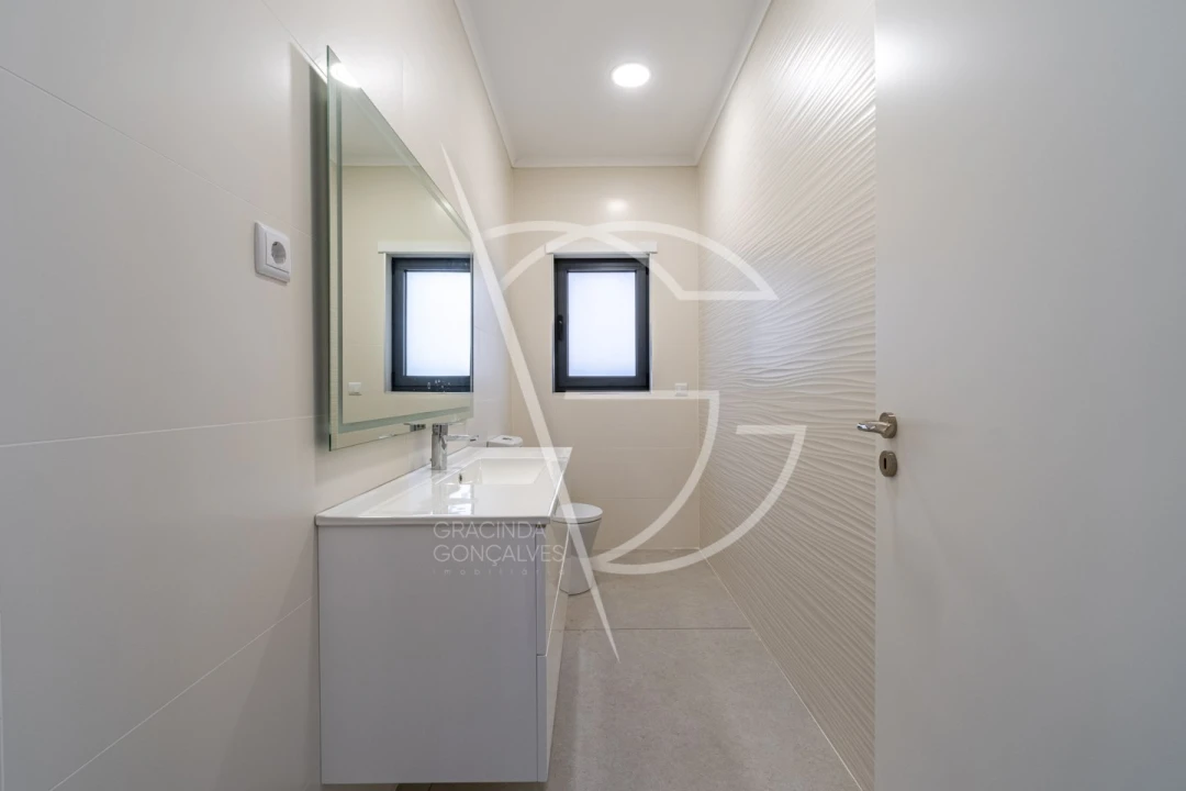 Moradia T4 para Venda em Mirandela Foto 8