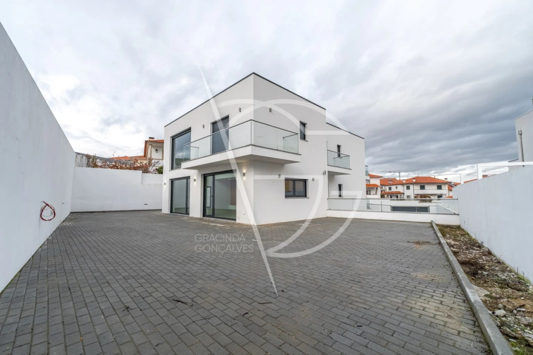 Moradia T4 para Venda em Mirandela Foto 30