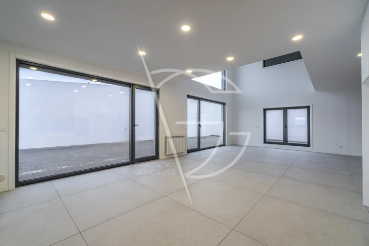 Moradia T4 para Venda em Mirandela Foto 6