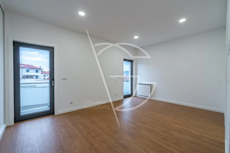 Moradia T4 para Venda em Mirandela Foto 17