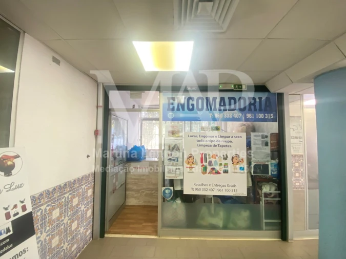 Loja para Arrendamento em Cascais e Estoril Foto 2
