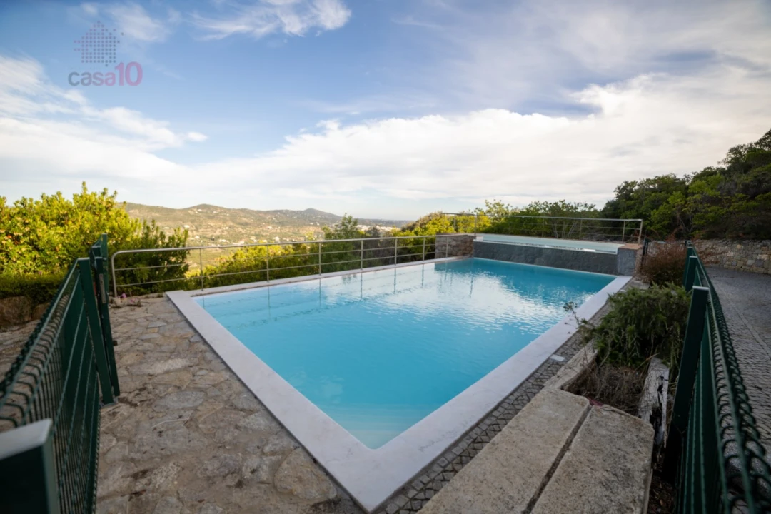 Quinta T4 para Venda em Santa Barbara de Nexe Foto 12