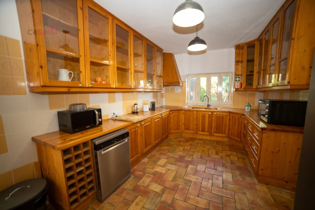 Quinta T4 para Venda em Santa Barbara de Nexe Foto 23