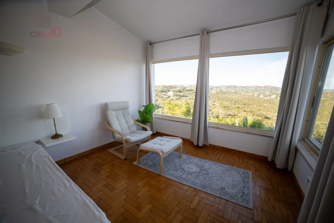 Quinta T4 para Venda em Santa Barbara de Nexe Foto 31