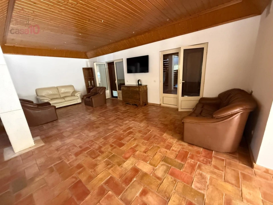 Quinta T4 para Venda em Santa Barbara de Nexe Foto 57