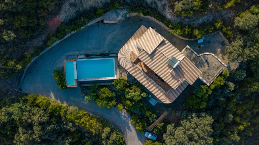 Quinta T4 para Venda em Santa Barbara de Nexe Foto 6