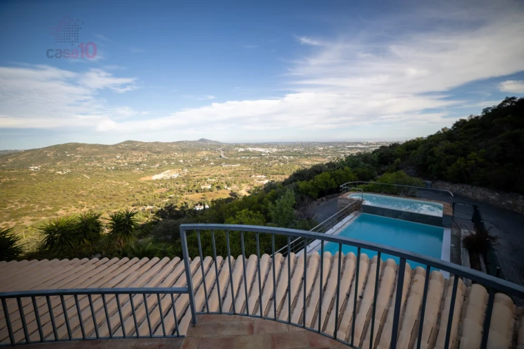 Quinta T4 para Venda em Santa Barbara de Nexe Foto 15