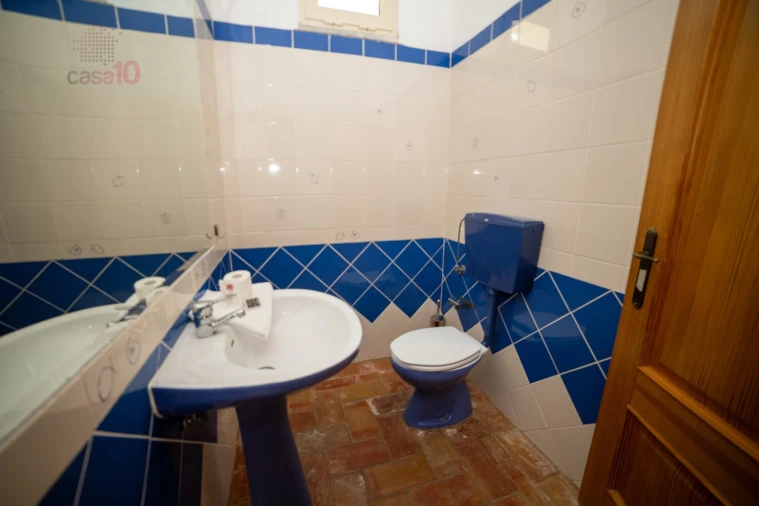 Quinta T4 para Venda em Santa Barbara de Nexe Foto 25