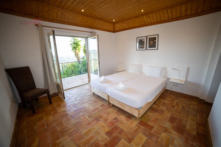 Quinta T4 para Venda em Santa Barbara de Nexe Foto 28