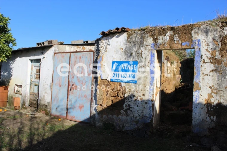 Moradia T2 para Venda em Asseiceira