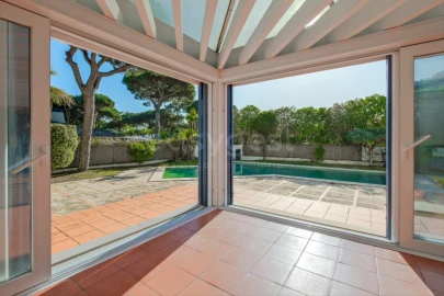 Moradia T8 para Venda em Cascais e Estoril