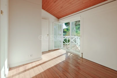 Moradia T8 para Venda em Cascais e Estoril