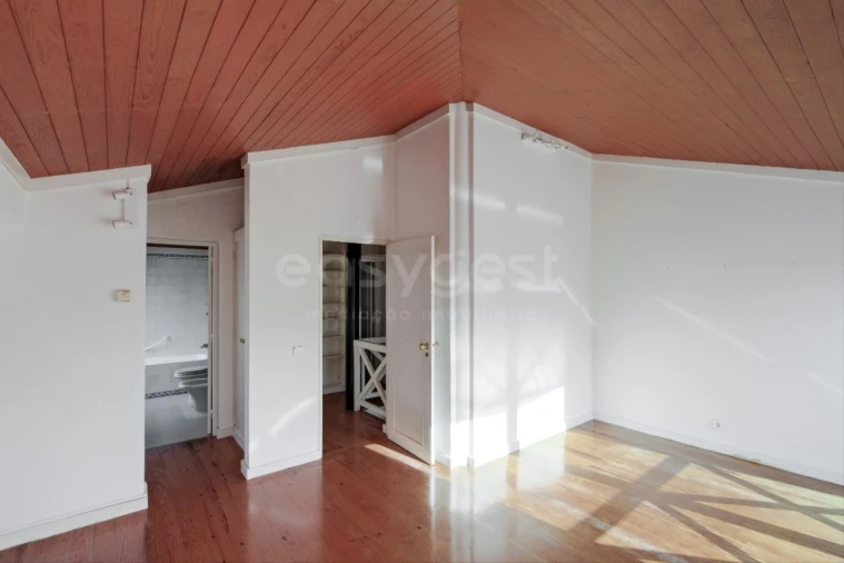 Moradia T8 para Venda em Cascais e Estoril Foto 35