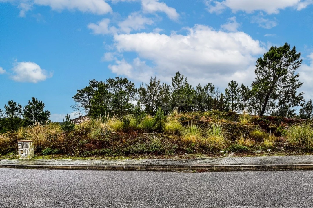 Terreno para Venda em Santa Maria, São Pedro e Matacães Foto 1