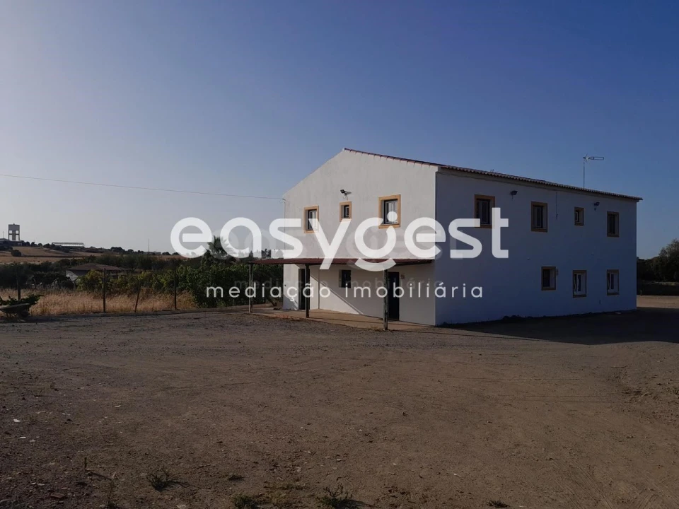 Quinta T4 para Venda em Santa Vitória e Mombeja Foto 3