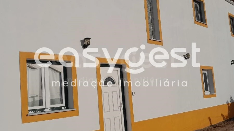 Quinta T4 para Venda em Santa Vitória e Mombeja