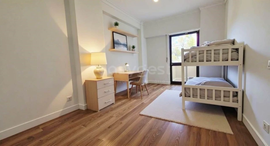 Apartamento T3 para Venda em São Domingos de Benfica Foto 4