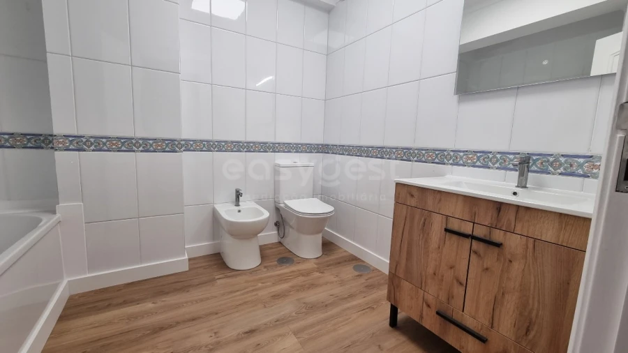 Apartamento T3 para Venda em São Domingos de Benfica Foto 11