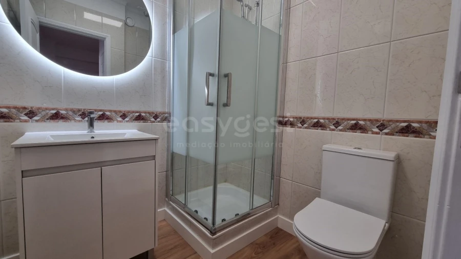 Apartamento T3 para Venda em São Domingos de Benfica Foto 16