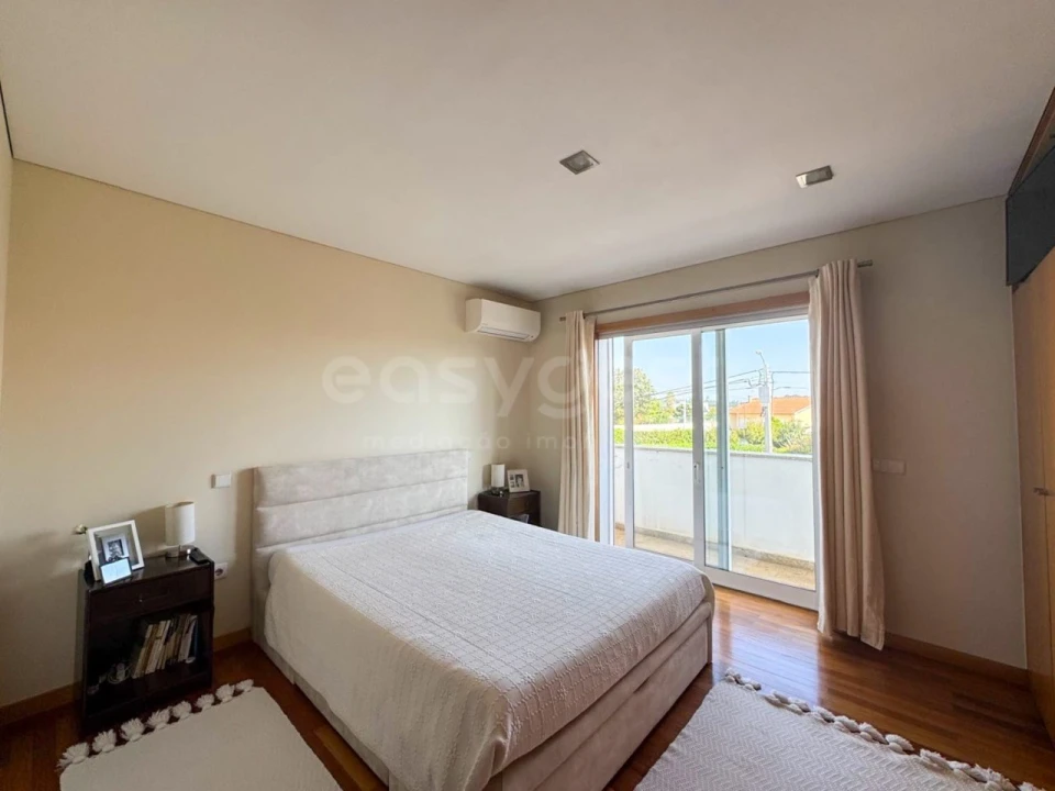 Moradia T3 para Venda em Barrô e Aguada de Baixo Foto 21