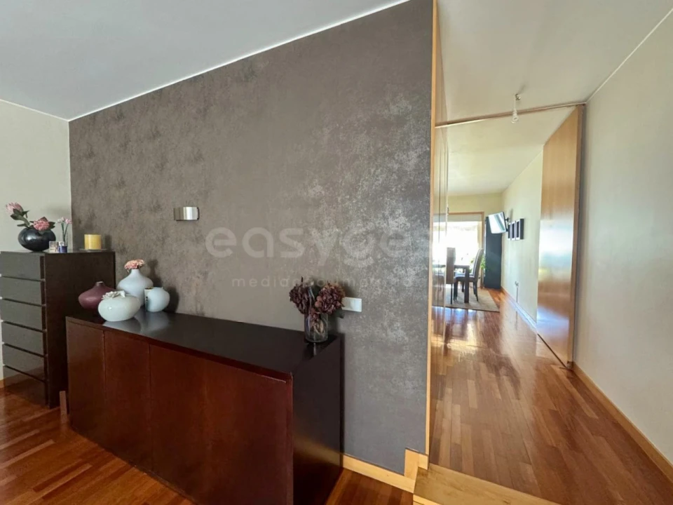 Moradia T3 para Venda em Barrô e Aguada de Baixo Foto 32