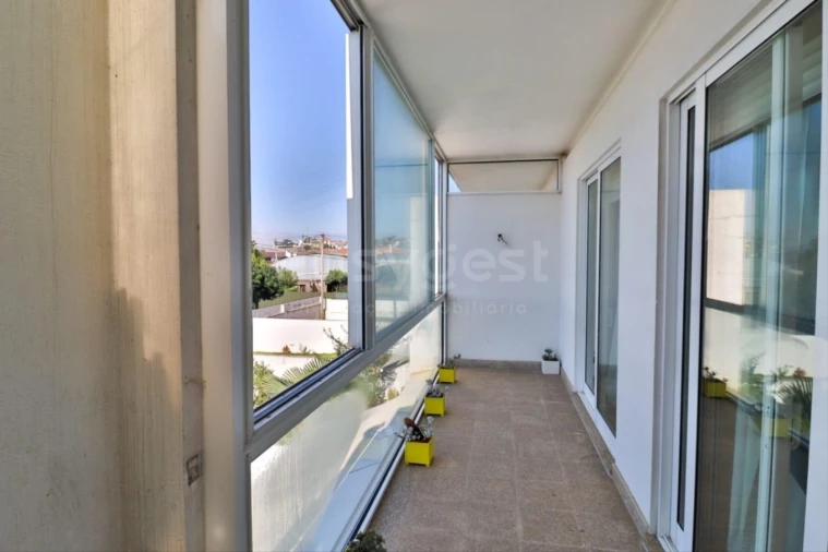 Moradia T3 para Venda em Barrô e Aguada de Baixo Foto 19