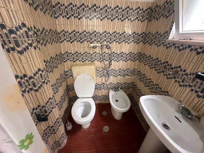 Apartamento T5 para Venda em Avenidas Novas Foto 4