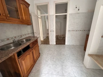 Apartamento T5 para Venda em Avenidas Novas