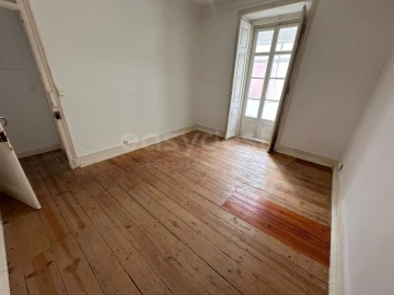 Apartamento T5 para Venda em Avenidas Novas