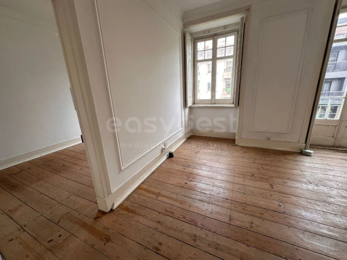 Apartamento T5 para Venda em Avenidas Novas Foto 3