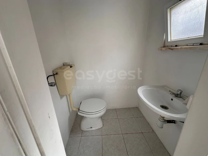 Apartamento T5 para Venda em Avenidas Novas Foto 7