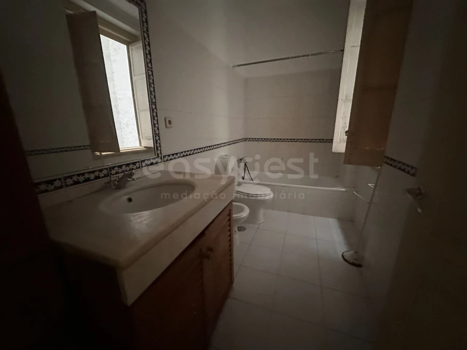 Apartamento T5 para Venda em Avenidas Novas Foto 21