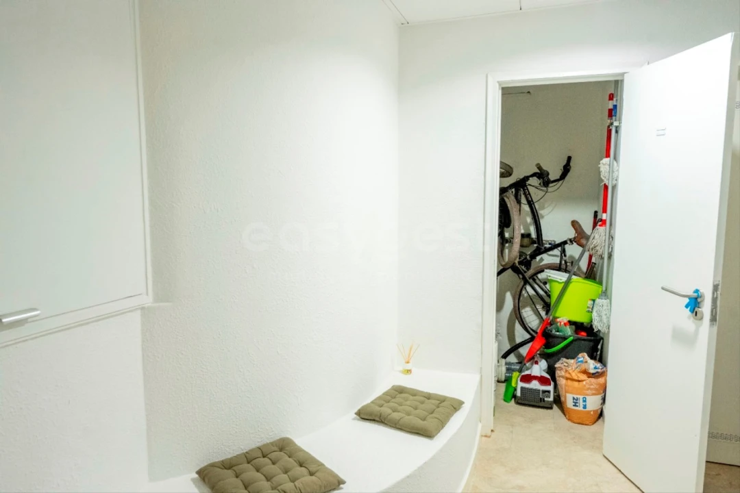 Apartamento T2 para Venda em Areeiro Foto 24