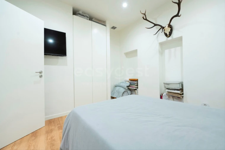 Apartamento T2 para Venda em Areeiro Foto 10